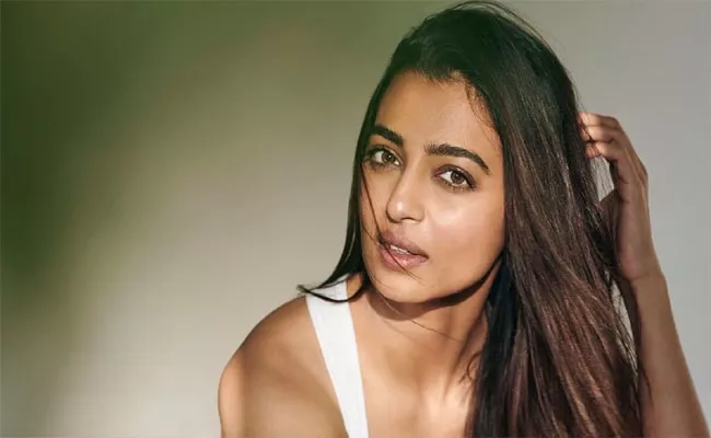 Radhika Apte Opens Up On Losing Roles To Younger Actresses - Sakshi
