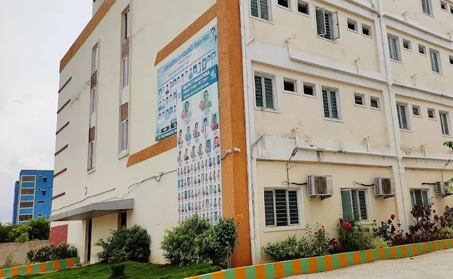 Renigunta Narayana College student died in Chennai hospital - Sakshi
