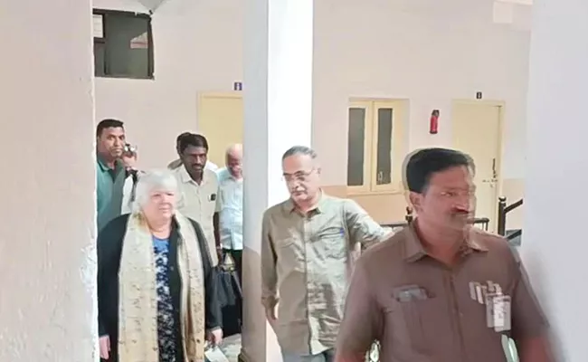 Cuba Che Guevara Descendants Hyderabad Visit Telangana - Sakshi