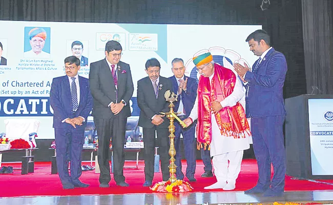 Hyderabad: Minister Arjun Ram Meghwal At ICAI Graduation Ceremony - Sakshi