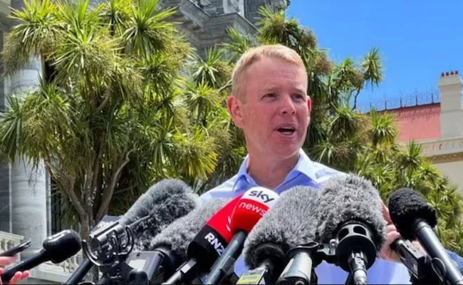 New Zealand Labour Leader Chris Hipkins Sworn In as Prime minister - Sakshi