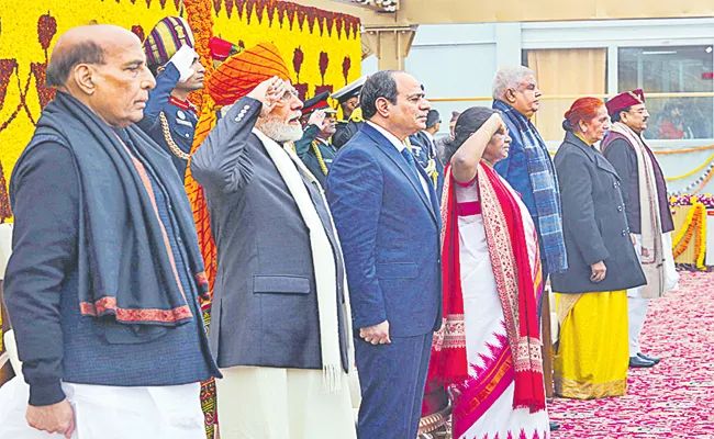 India Celebrates Republic Day, Egyptian leader attends Parade - Sakshi