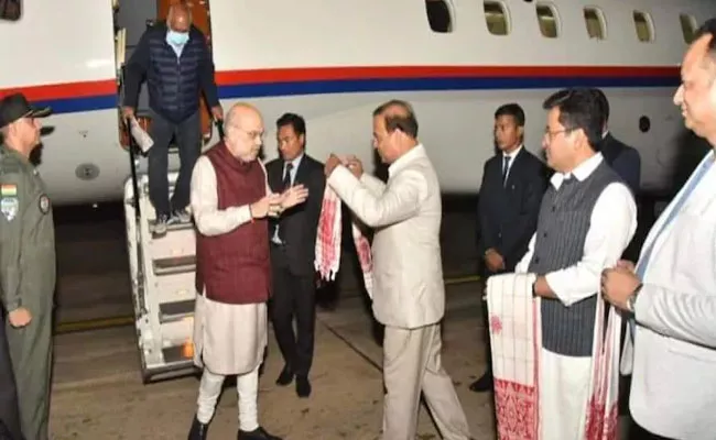 Home Minister Amit Shah Flight Makes Emergency Landing In Assam - Sakshi