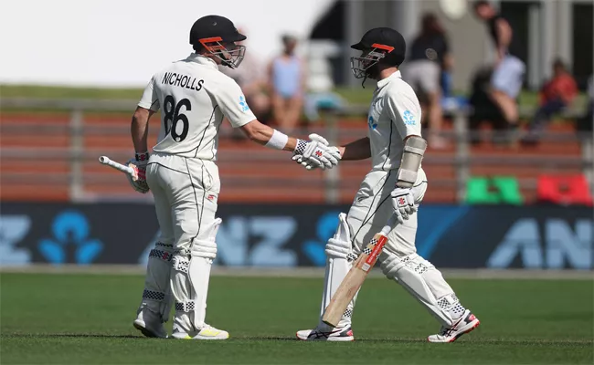 NZ VS SL 2nd Test: Kane Williamson, Henry Nicholls Hits Double Hundreds - Sakshi