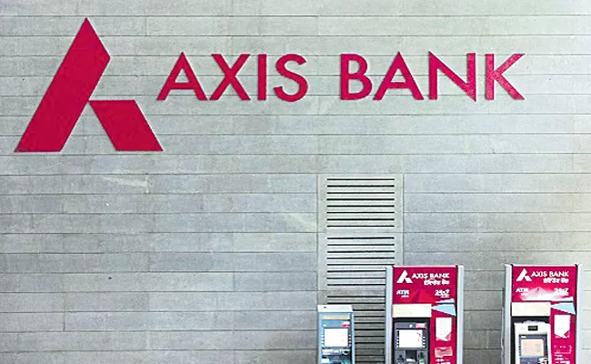 Axis Bank, Shriram Housing Finance announce partnership for co- lending - Sakshi