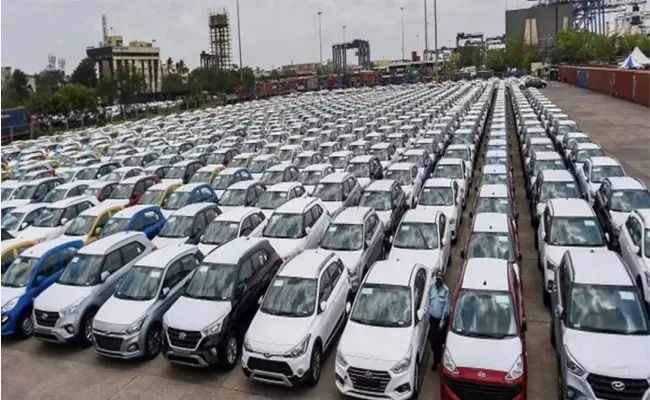 Maruti Suzuki India And Hyundai Motor Saw Their Market Share Dip In Fy23  - Sakshi