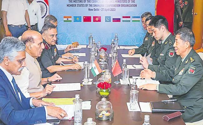 Chinese defence minister attends SCO summit: Rajnath calls for de-escalation in eastern Ladakh - Sakshi