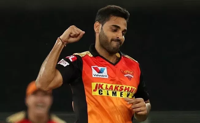 Bhuvneshwar-Become-1st Bowler Takes Most wickets 1st-over IPL History - Sakshi
