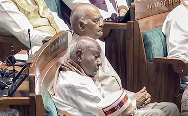 HD Devegowda Attends Parliament Inauguration Said Didnt Expect This - Sakshi