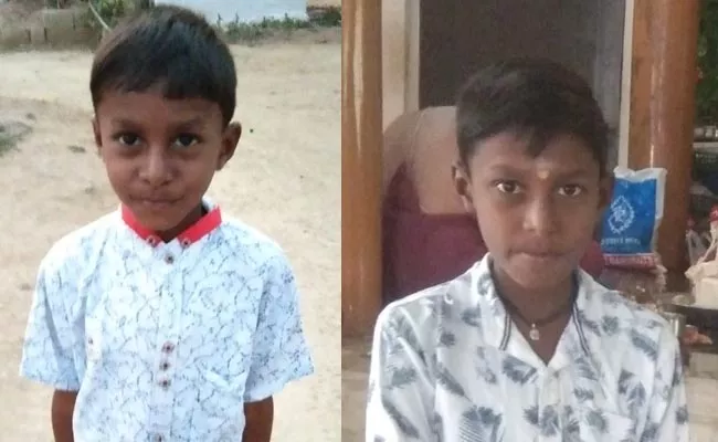Boy Died Tried To Escape From Dog Attack In Hanmakonda District - Sakshi