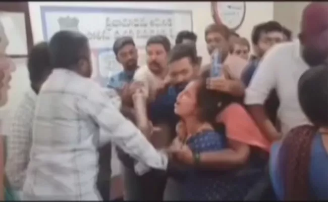Love Marriage: Attack On Couples At PS Runs To SP Office Gadwal - Sakshi