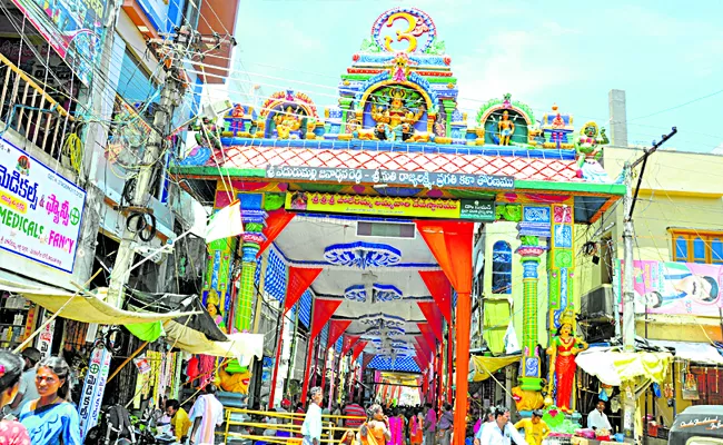 Venkatagiri Poleramma Jatara as a state festival - Sakshi