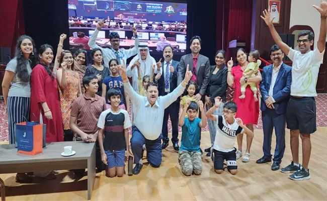 Chandrayaan 3 Success Indians Enjoyed At UAE Capital Abu Dhabi - Sakshi