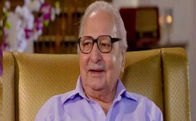 Amar Akbar Anthony Writer Prayag Raj Passes Away At 88 - Sakshi