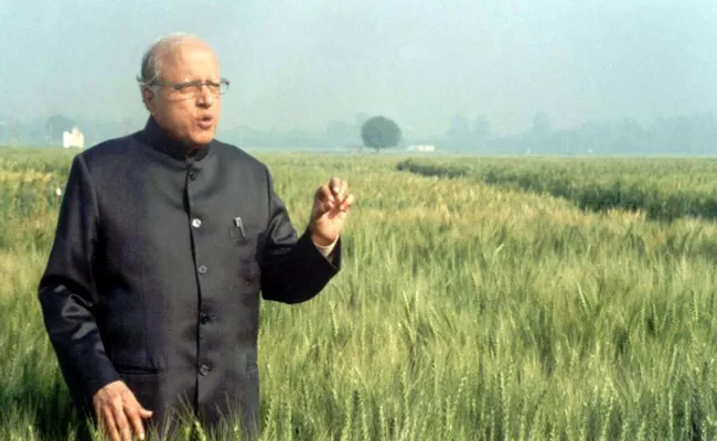 Father of Green Revolution: All of us must jointly ensure that nobody goes hungry in our country - Sakshi