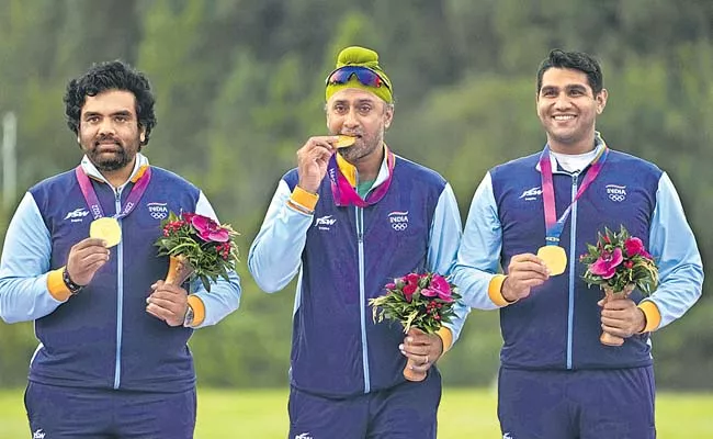 Indian shooting team finished the Asian Games with 22 medals - Sakshi