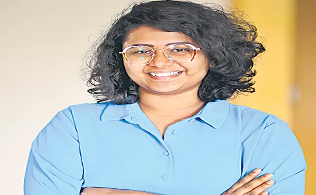 Few opportunities for women in the industry says female director Pooja Kollur - Sakshi