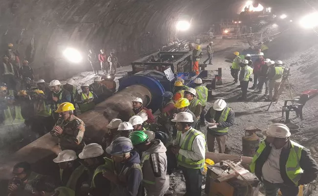 120 Hours On Workers Trapped In Uttarakhand Tunnel Face Physical Mental Battle - Sakshi