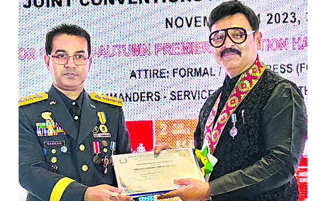 VK Naresh conferred with AMB Lt Colonel Sir honour - Sakshi
