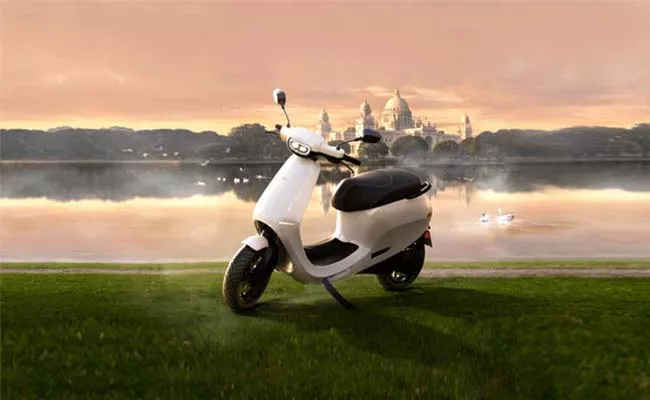 Ola Electric Sells 2 5 Lakh E Scooters In 2023 - Sakshi