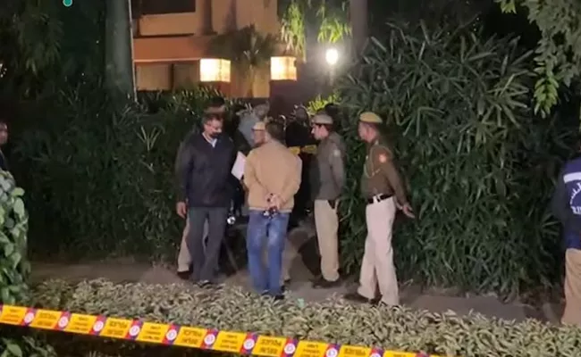 Bomb Scare Near Israel Embassy - Sakshi