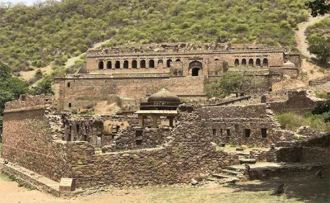 Bhangarh Fort: The Most Haunted Fort In India - Sakshi