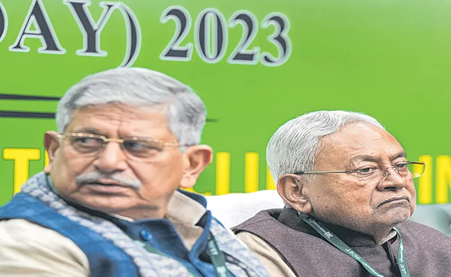 Bihar Politics: Nitish Kumar elected as JDU President after Lalan Singh resigns - Sakshi