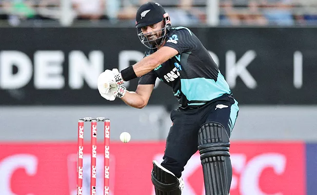 NZ Vs Pak Mitchell Williamson Powers New Zealand Dominant Win Over Pakistan - Sakshi