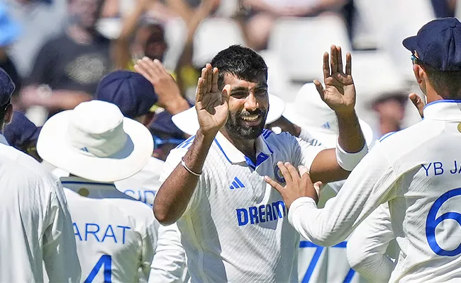 Ind vs SA 2nd Test Day 2: Bumrah Breaks Proteas Back Bags Rare Records - Sakshi