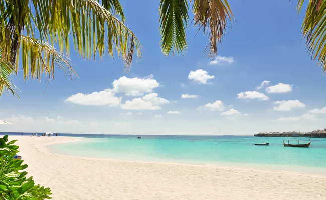 Lakshadweep vs Maldives: India promoting Lakshadweep beaches for tourism - Sakshi