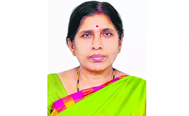 Manjuvani as Director of Animal Husbandary Department: telangana - Sakshi