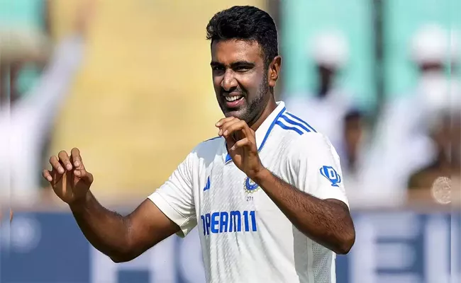 Ashwin past Kumble to claim top spot among wicket takers in India - Sakshi