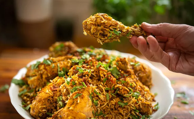EC fixes poll rate card chicken biriyani down to Rs 150 from Rs 180 - Sakshi