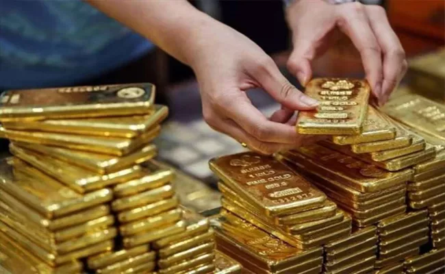 Banks Got Permissions To Import Gold By RBI - Sakshi