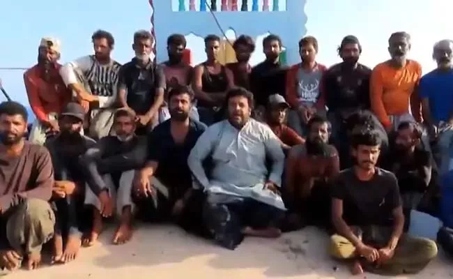 Indian Navy Rescued Pakistanis Raised India Zindabad Slogans - Sakshi