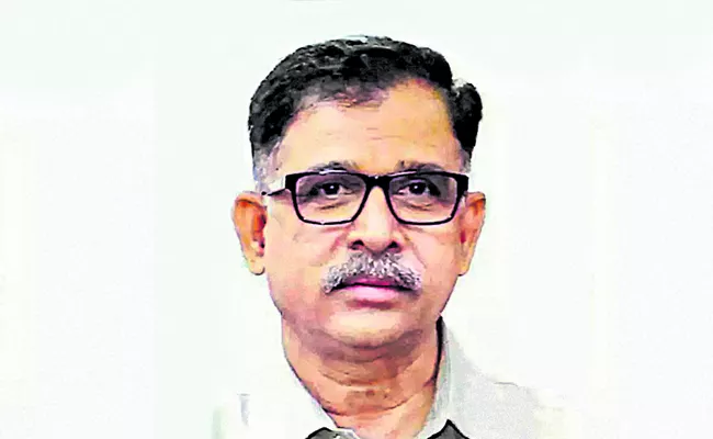 Kidnapping case against former OSD Radhakishan Rao - Sakshi