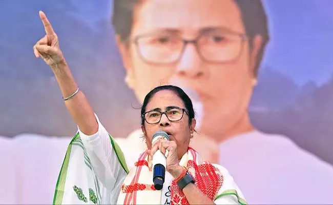 Mamata Banerjee Sensational Comments On Congress Left Parties - Sakshi