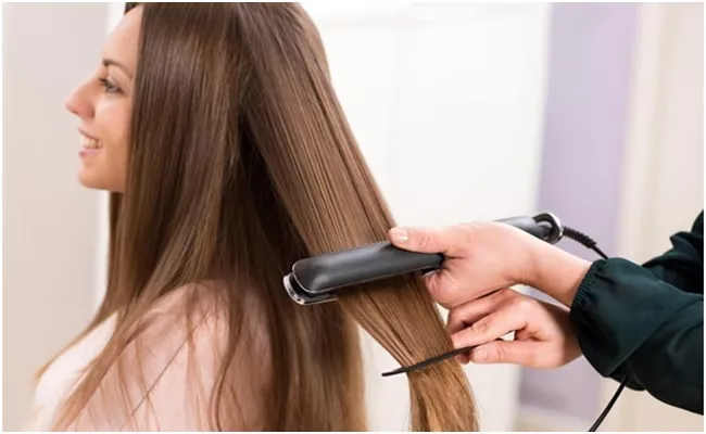Womans Scalp Burns During Hair Straightening - Sakshi