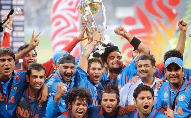 Still Get Goosebumps Yuvraj Suresh Raina Reminisce About 2011 World Cup Win - Sakshi