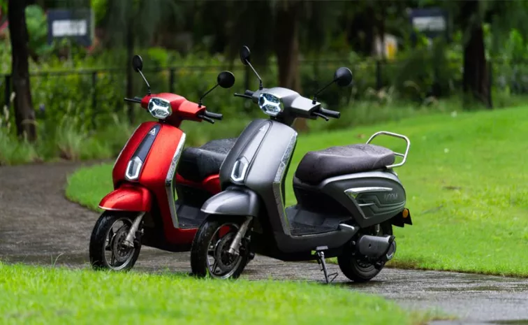 iVoomi JeetX ZE electric scooter launched at Rs 80,000