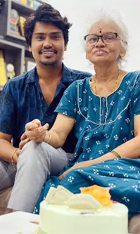 Kevvu Karthik Mother Lost Her Life In Battling with Cancer