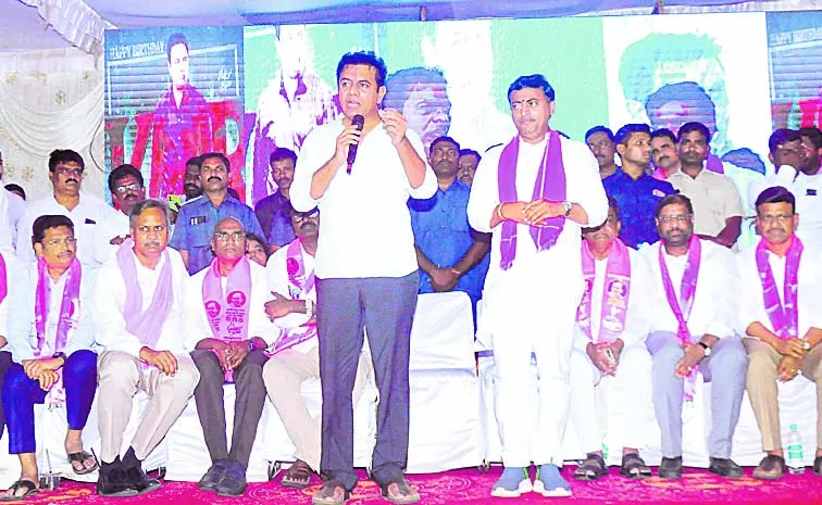 KTR comments on Congress Party