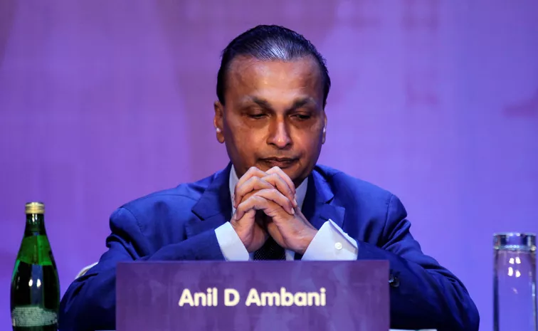 Anil Ambani firm gets notice to refund Rs 2599 crore
