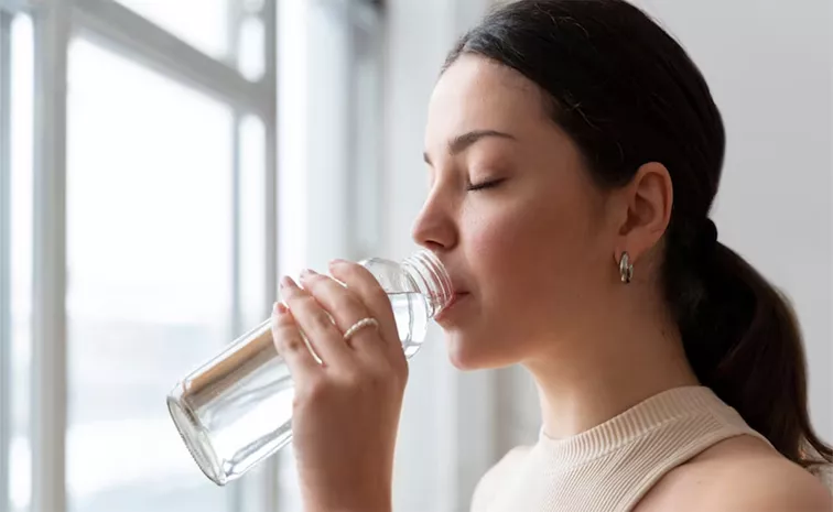 Experts Said Why Should You Not Drink Water Right After Eating