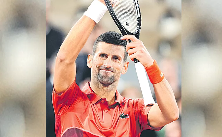 Novak Djokovic into the third round