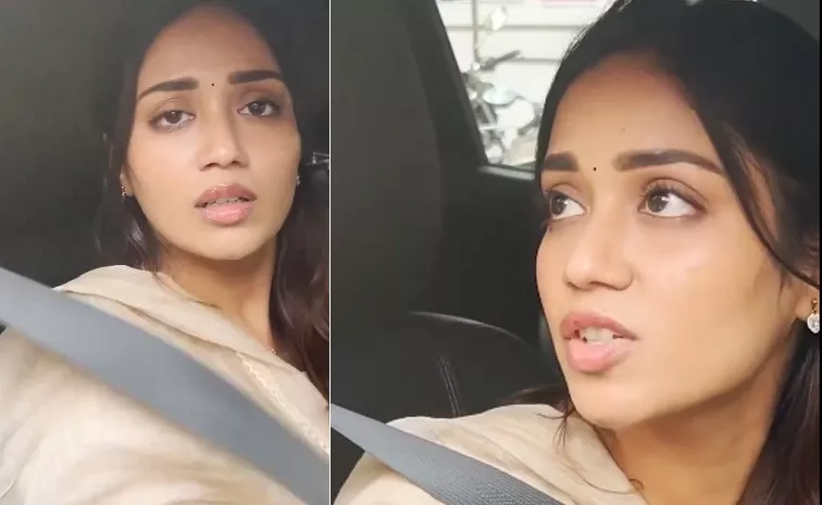  Nivetha Pethuraj Video Secret Revealed In Social Media Goes Viral