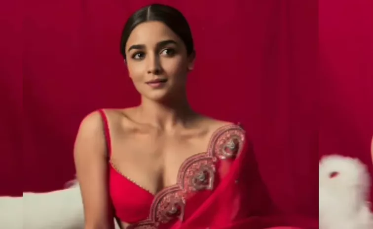 Bollywood Actress Alia Bhatt Deepfake Video Goes Viral Again