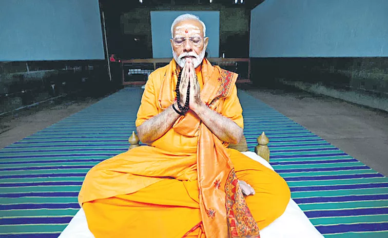 PM Narendra Modi Meditates At Vivekananda Rock Memorial