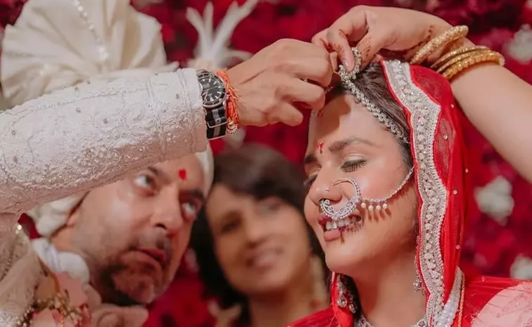 Dalljiet Kaur Shares Wedding Video Amid Separation with Nikhil Patel, Deletes Later