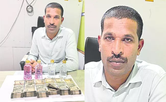 Hyderabad cop caught while accepting Rs 3 lakh bribe